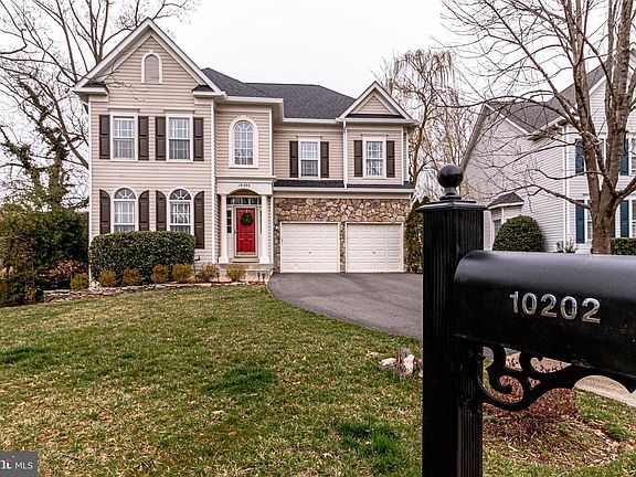 3rd image of 10202 Palmer Glen Ct