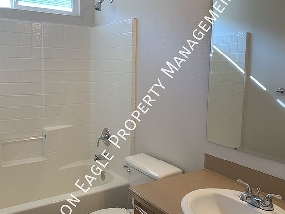 4th image of 2998 W Marbeth Ct