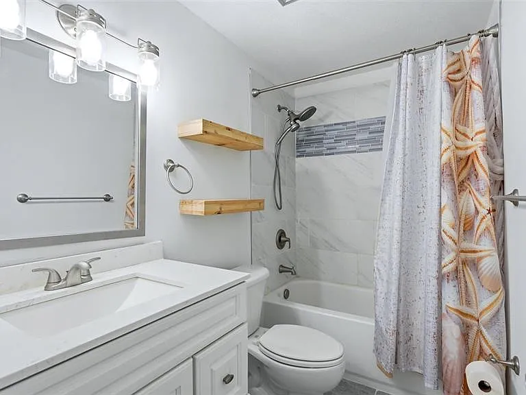 1329 Nantucket Rd — Photo 28