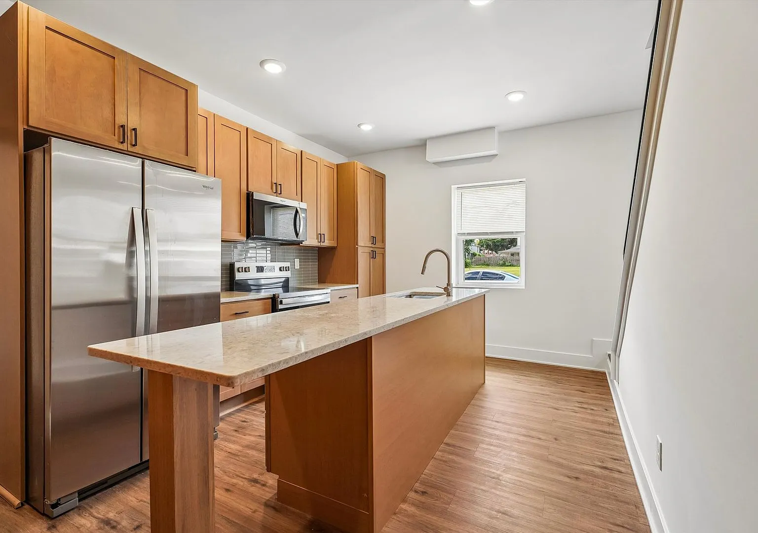 Home for Rent in the Heart of Bridgeport | 4 Bedrooms | 1.5 Bathrooms | Recently Renovated — Photo 4