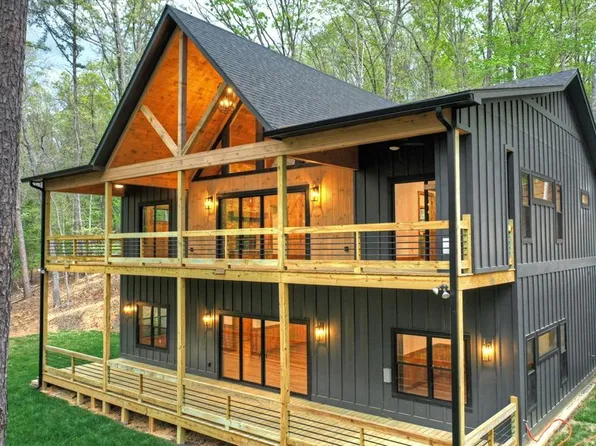 84 Grant Ln, Mineral Bluff, GA 30559