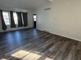 618 Christopher St, Warrensburg, MO 64093