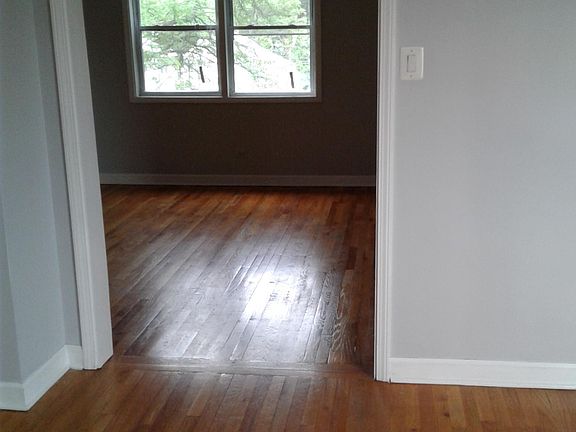 5th image of 2142 N Kilbourn Ave