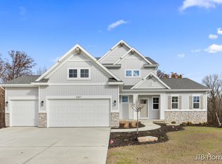 4267 Boynton Hollow Dr SW, Grandville, MI 49418