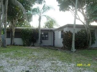 7840 Hope St, Hollywood, FL 33024