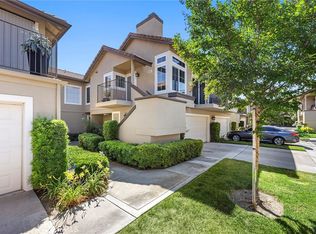 540 S Hollydale Ln, Anaheim, CA 92808