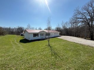 42563 Elder Trl, Monroe City, MO 63456