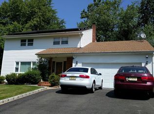 8 Edward St, East Brunswick, NJ 08816