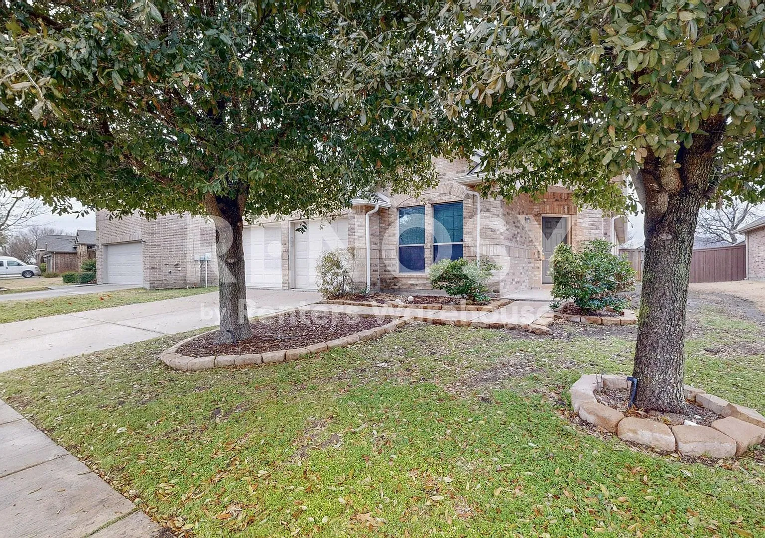 Beautiful, 3 Bed/2 Bath Home in Prosper! Rent Concession - 2nd Month Free — Photo 4