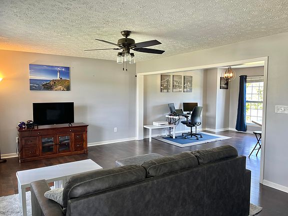 3rd image of 1224 Liberty Hall Dr