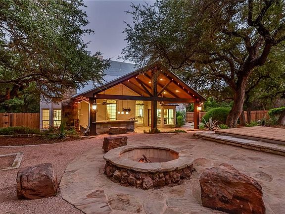 2nd image of 5400 Cueva Dr