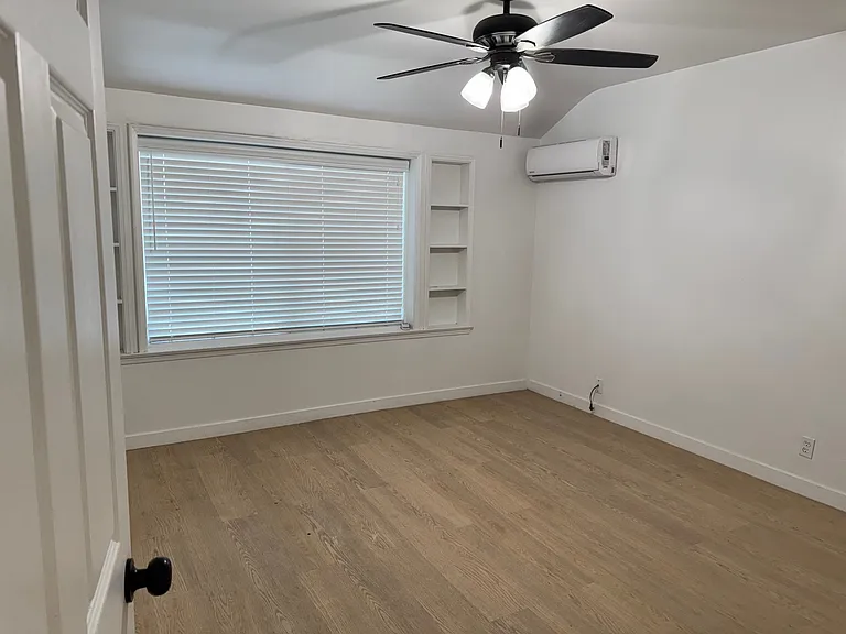 12609 Brock Ave — Photo 12