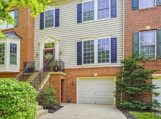 120 Waterside Ct, Edgewater, MD 21037