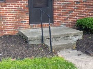 199 N Madison Rd UNIT E, London, OH 43140