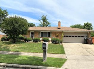 2207 Stop Eight Rd, Dayton, OH 45414