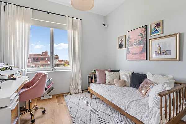 Sold by SERHANT. | media 4