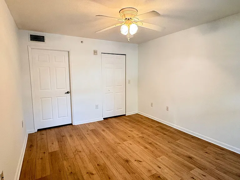 4127 Residence Dr #411 — Photo 12