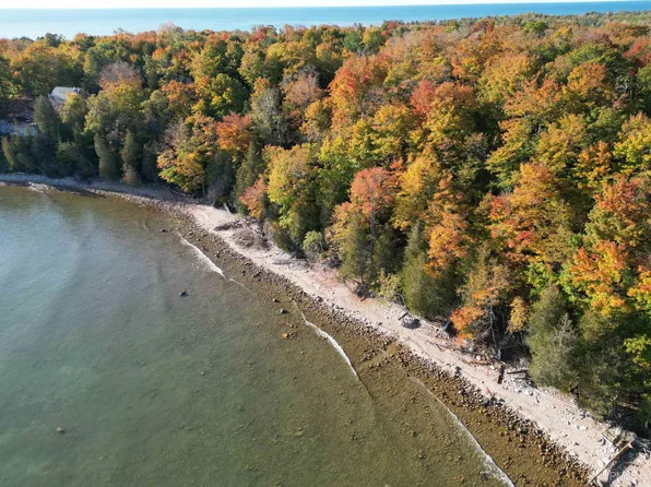 Tbd Barque Point Trl, Manistique, MI 49854