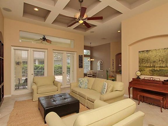 3rd image of 14606 Tudor Chase Dr
