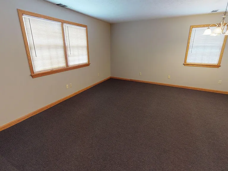 Millstream Apartments — Photo 39