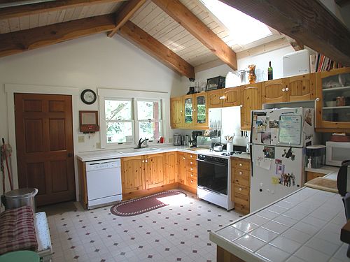 2nd image of 5555 Lucas Valley Rd