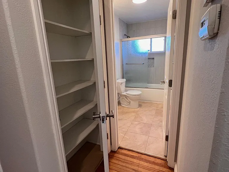 Woodcrest Dr — Photo 10