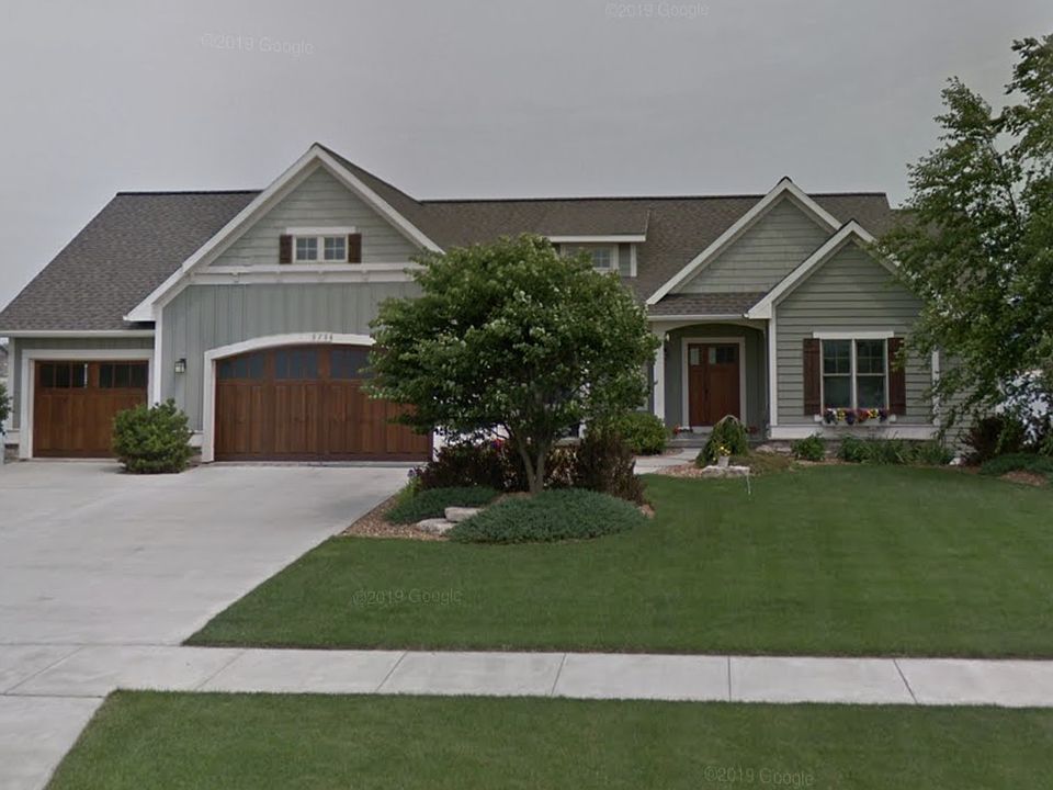 1st image of 5730 Nelson Dr
