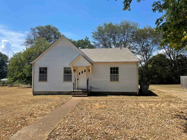 315 College St, Killen, AL 35645