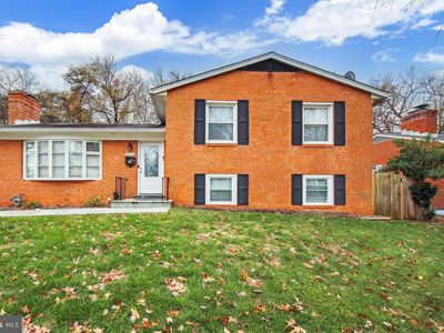 6918 100th Ave, Lanham, MD, 20706