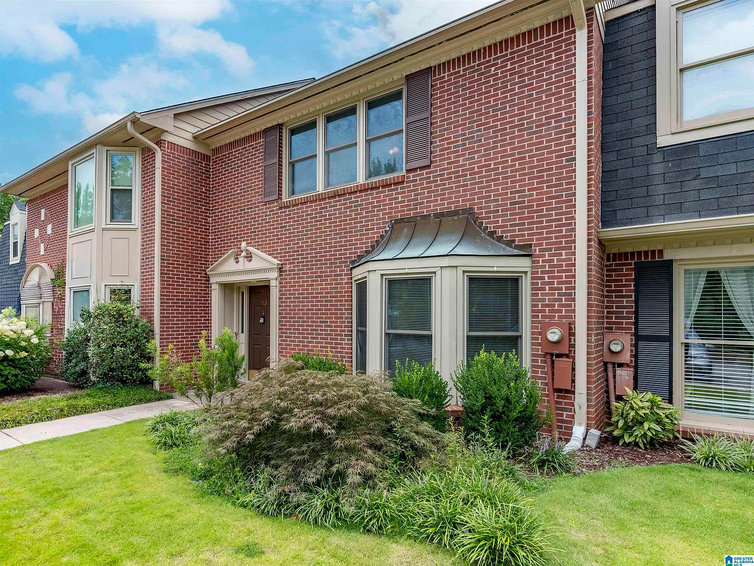 3 bed, 2.5 bath, 1749 sqft, $2,000 — Photo 3