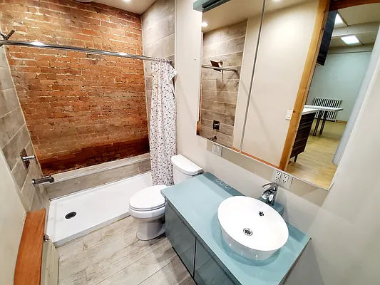 Rented by Brooklyn Property Group LLC | media 42