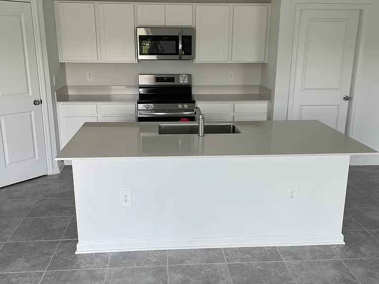 1642 Teagan Ln — Photo 4