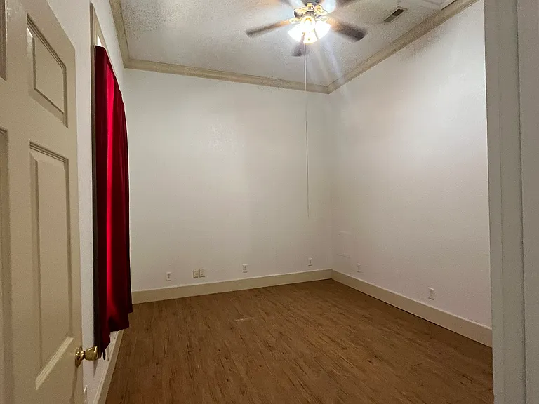 301 S Carolina St #203 — Photo 8