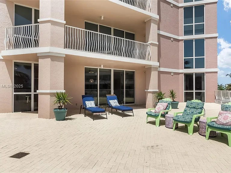 1460 S Ocean Blvd #304 — Photo 16