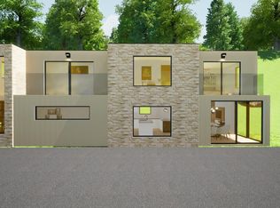 2140 Stunt Rd, Calabasas, CA 91302