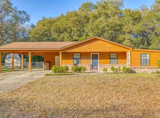 10614 Tanton Rd, Pensacola, FL 32506