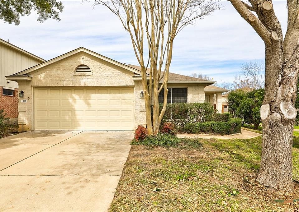 3-bedroom house with 2-car garage