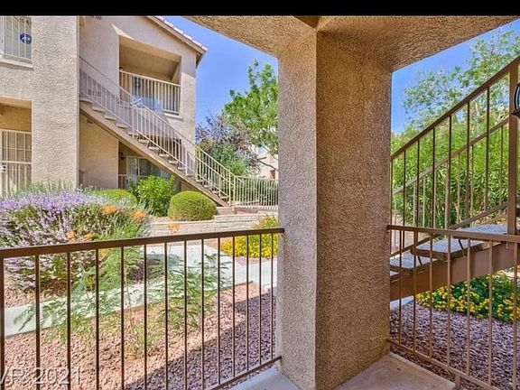 3rd image of 2110 Los Feliz St Unit 1051