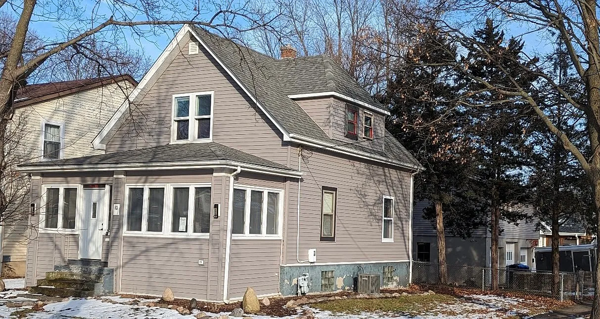 501 Richards St photo 1