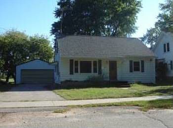 1st image of 155 Picnic St