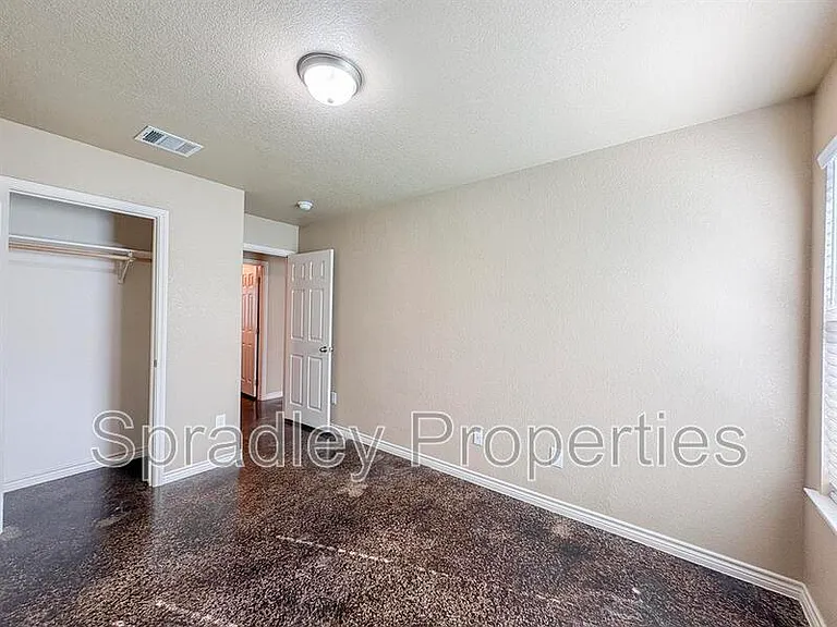 1518 Brazos Rd — Photo 9