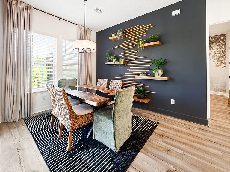 118 Latham Dr — Photo 11