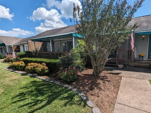 212 Hunter Hills Cir APT 3, Bristol, TN 37620