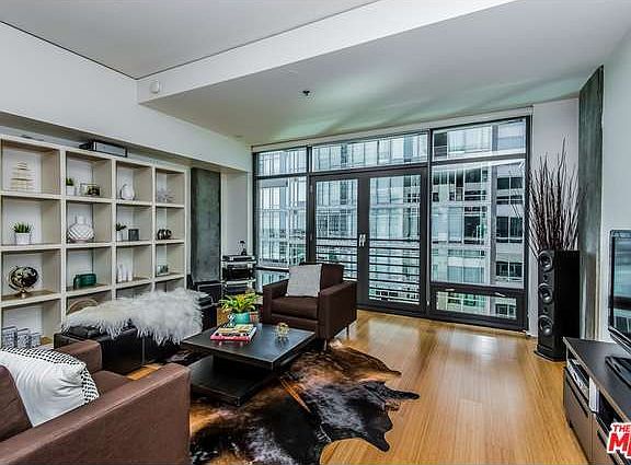 4th image of 1111 S Grand Ave APT 1102
