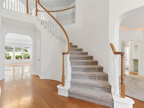4th image of 12119 Cielio Bay Ln