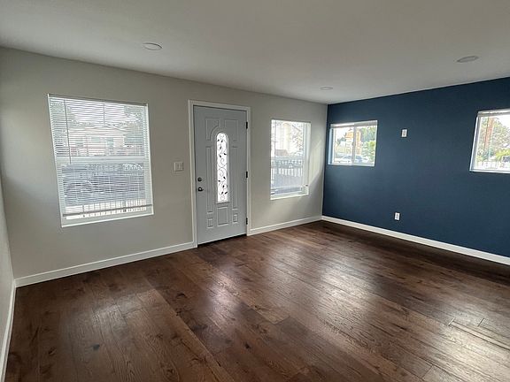 4th image of 4058 38th St