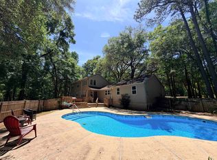 9084 Ravena Rd, Tallahassee, FL 32309