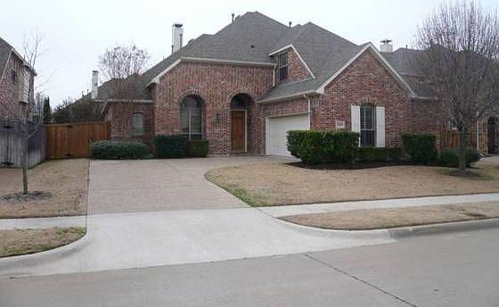 1st image of 1309 Neches Dr