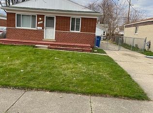 11099 Toepfer Rd, Warren, MI 48089