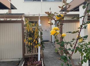 804 Island Pine Ct, Hayward, CA 94544